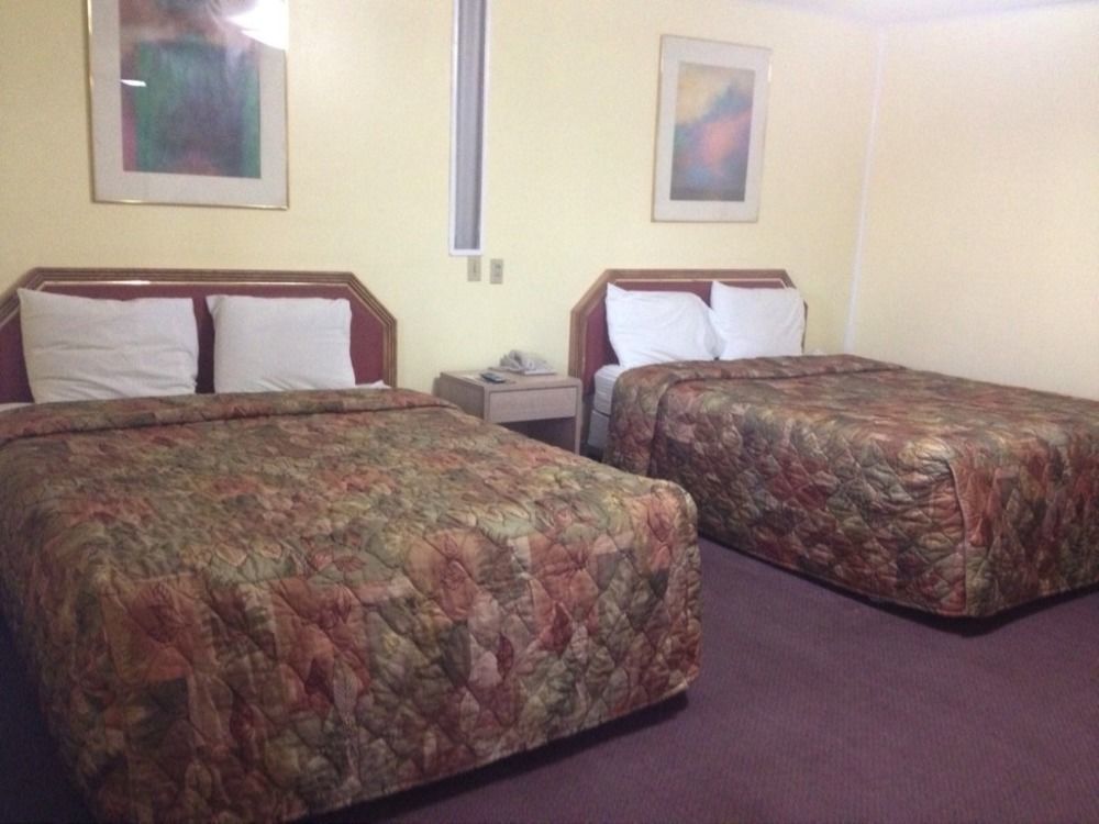 Travel Motel Raton Luaran gambar