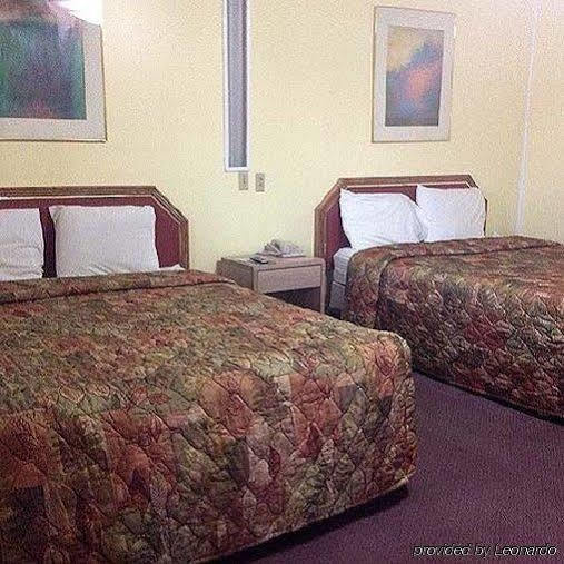 Travel Motel Raton Luaran gambar